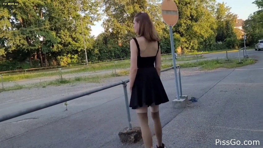 2 Outdoor Golden Shower - with pretty babe HaneyNanny, soft warm piss - (2025 | heat flow)