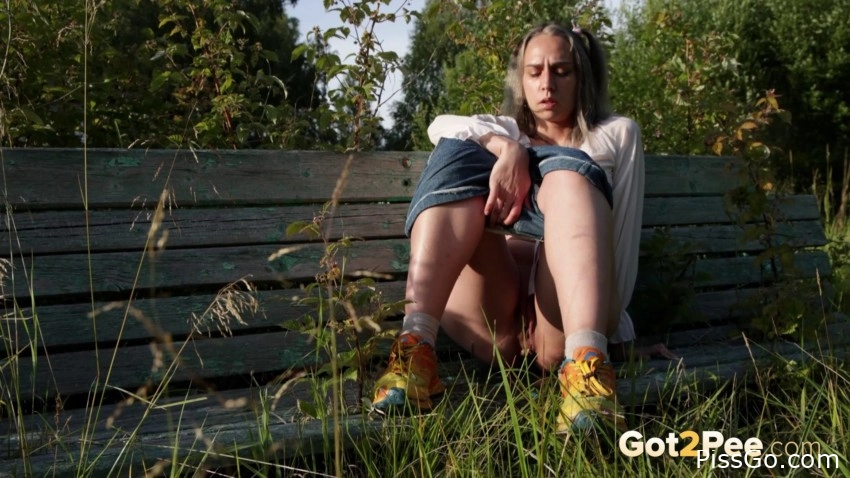 Shorts Down For Fast Piss 2025