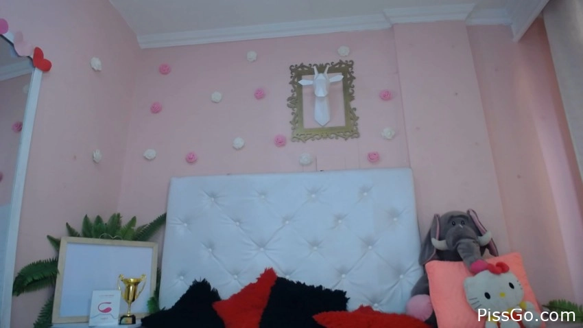 Big Dildo Cumin The Mouth And Peebigboo - Ariana Diamond