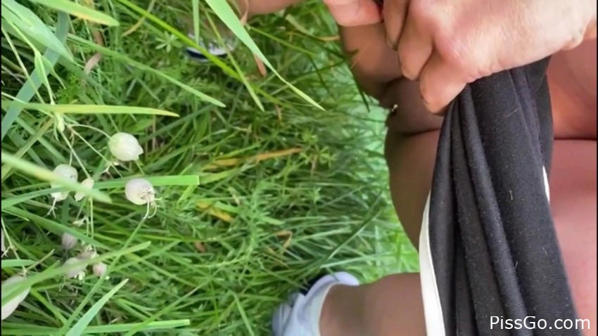 Public Piss Next To The Highway - with sexy guest star Josisummer, golden hiss peeing - (2025 | piss fun)