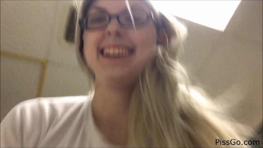 Pissing Into A Urinal In The Men’S Room - with juicy one Xfuukax, pee in control - (2025 | pee girl)