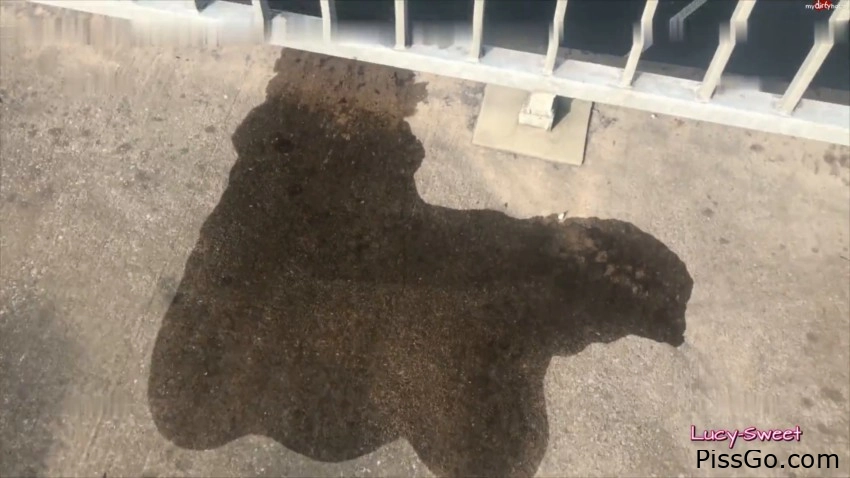 GeileSekt wash for the cars - Lucy-Sweet