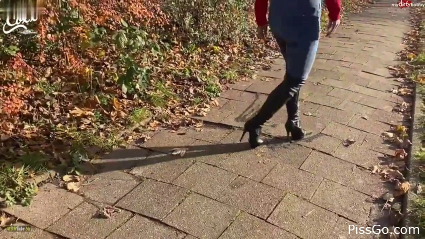 Krasser Public Jeans Pisswalk In Boots - with wild princess Cat-Coxx, bladder urinating motion - (2025 | urine play)