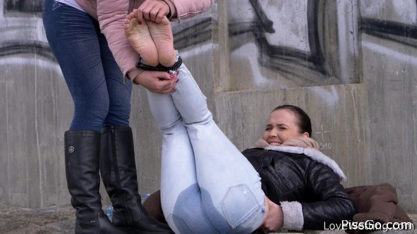 Winter Torture - with pleasure princess Ally Style, piss orgasm group - (2025 | submissive pissing amateur)